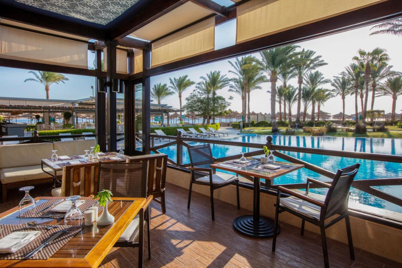 Jaz Makadina Resort 5*